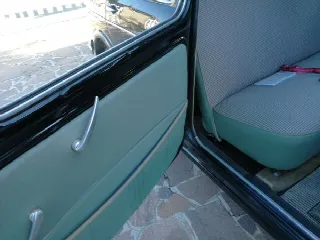 Foto 11 di 12: FIAT 1100 103 del 1956   