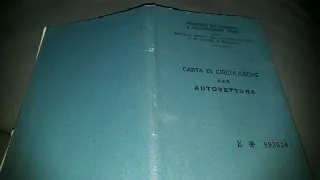 Foto 7 di 10: ALFA ROMEO Giulietta Spider 