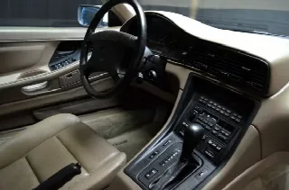 Foto 4 di 7: BMW 850  