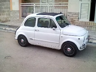 Foto 1 di 6: FIAT 500 500l replica Abarth  