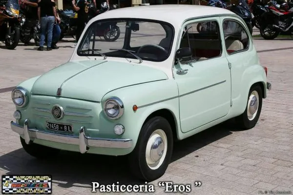 FIAT 600