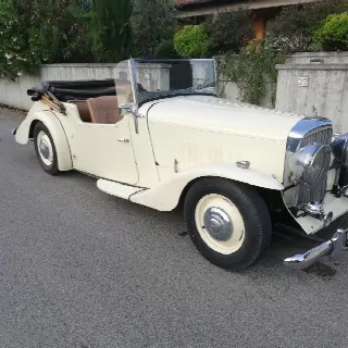 Foto 2 di 23: ASTON MARTIN Lagonda(1974-2017) Lagonda cabrio anno 1955  