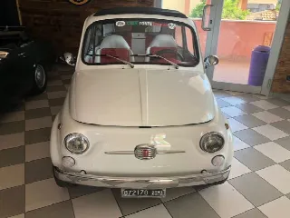 Foto 4 di 10: FIAT 500  F 8 bulloni  