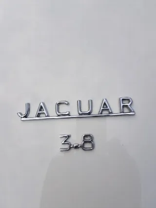 Foto 5 di 9: JAGUAR MKII   