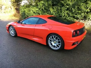 Foto 5 di 7: FERRARI 360(1999-2005) Challenge Stradale 