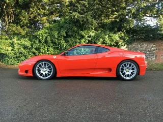 Foto 4 di 7: FERRARI 360(1999-2005) Challenge Stradale 