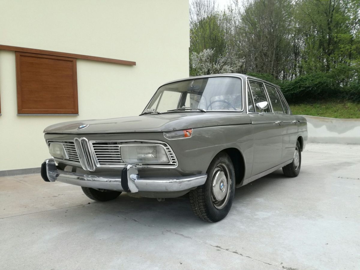 BMW 2000 Neue Klasse  