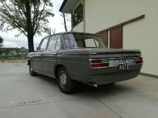 Foto 4 di 12: BMW 2000 Neue Klasse  