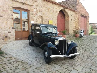 Foto 2 di 6: LANCIA Augusta Berlina 