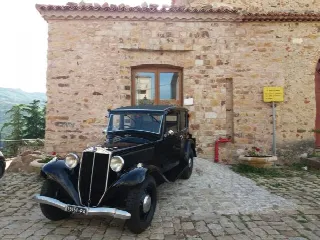 Foto 1 di 6: LANCIA Augusta Berlina 