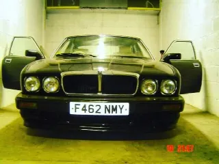 Foto 8 di 8: JAGUAR Sport Xjr  