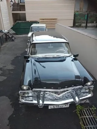 Foto 1 di 16: GAZ Other  GAZ-13 Chaika 