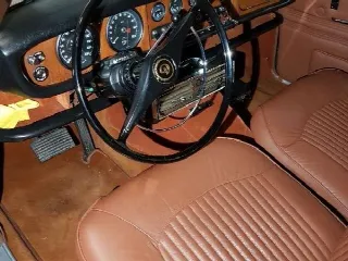 Foto 2 di 3: DAIMLER Sovereign   