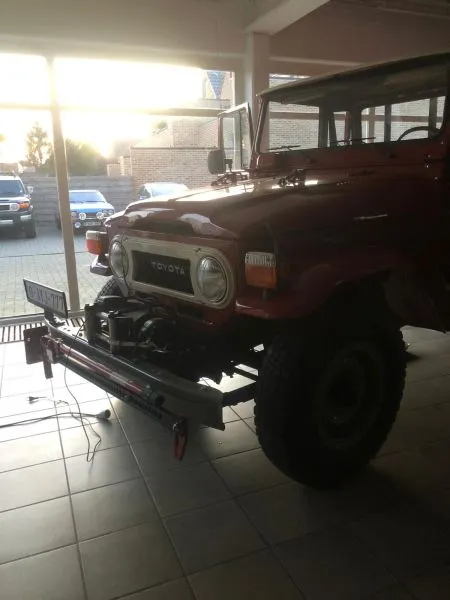 TOYOTA Land Cruiser FJ 45 LP-KW