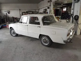 Foto 12 di 19: ALFA ROMEO Giulia 1300 TI 