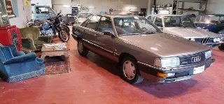 Foto 3 di 6: AUDI 200 2.2 turbo  