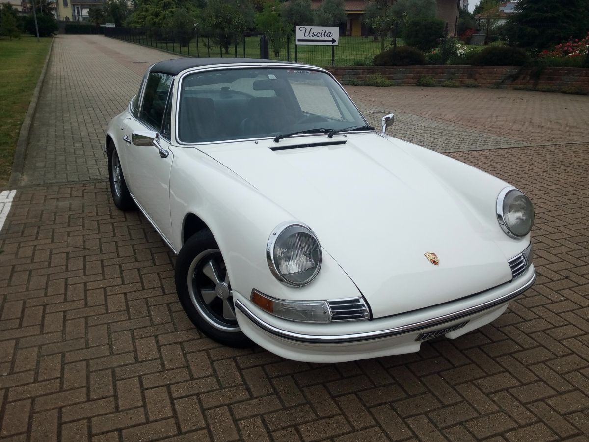 PORSCHE 911(1963-1973) 2.4 T Targa   