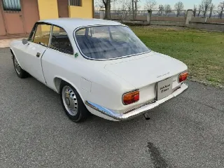 Foto 3 di 20: ALFA ROMEO Giulia GT 1600 VELOCE