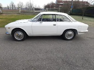 Foto 4 di 20: ALFA ROMEO Giulia GT 1600 VELOCE