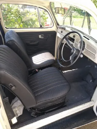 Foto 12 di 16: Volkswagen Beetle Autostick    