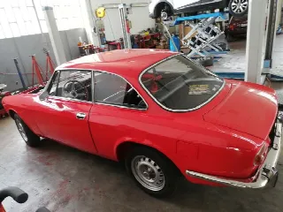 Foto 2 di 7: ALFA ROMEO GTJunior 1600  