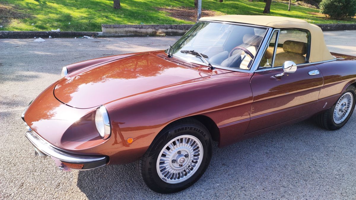 ALFA ROMEO Spider Duetto 2000 veloce      
