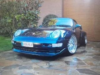 Foto 3 di 6: PORSCHE 911 