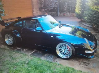 Foto 6 di 6: PORSCHE 911 