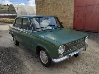 Foto 4 di 5: FIAT 124 1.2 stoppone   