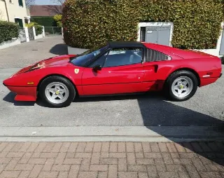 Foto 2 di 6: FERRARI 208 GTS (1980-1984) Turbo