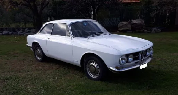 ALFA ROMEO GT 1750