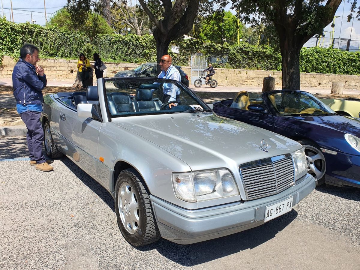 MERCEDES-BENZ E-Class(1995-2003) Cabrio