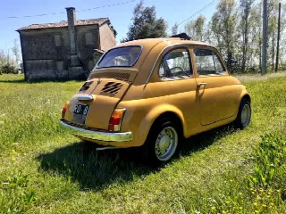 Foto 3 di 19: FIAT 500 Lusso  