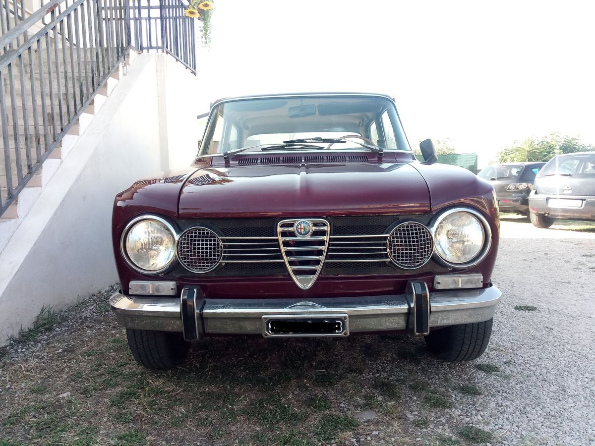 ALFA ROMEO Giulia 1300 Super   