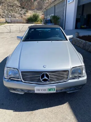 Foto 6 di 12: MERCEDES-BENZ SL(1989-2001)  320 
