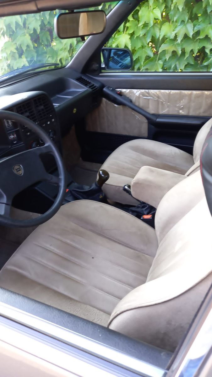 LANCIA Thema 2000 turbo  