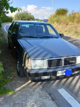 Foto 10 di 10: LANCIA Thema 2000 turbo  