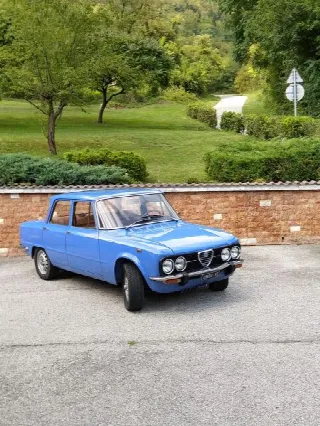 Foto 2 di 6: ALFA ROMEO Giulia Nuova Super 1300       