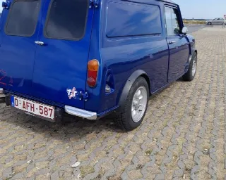 Foto 4 di 6: AUSTIN Mini Minivan   