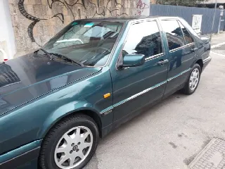 Foto 2 di 6: LANCIA Thema 2.0 16v ls   