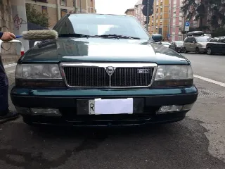 Foto 5 di 6: LANCIA Thema 2.0 16v ls   