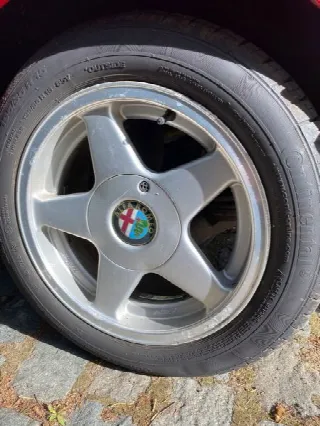 Foto 10 di 10: ALFA ROMEO GTV6 2,5 Alfetta 