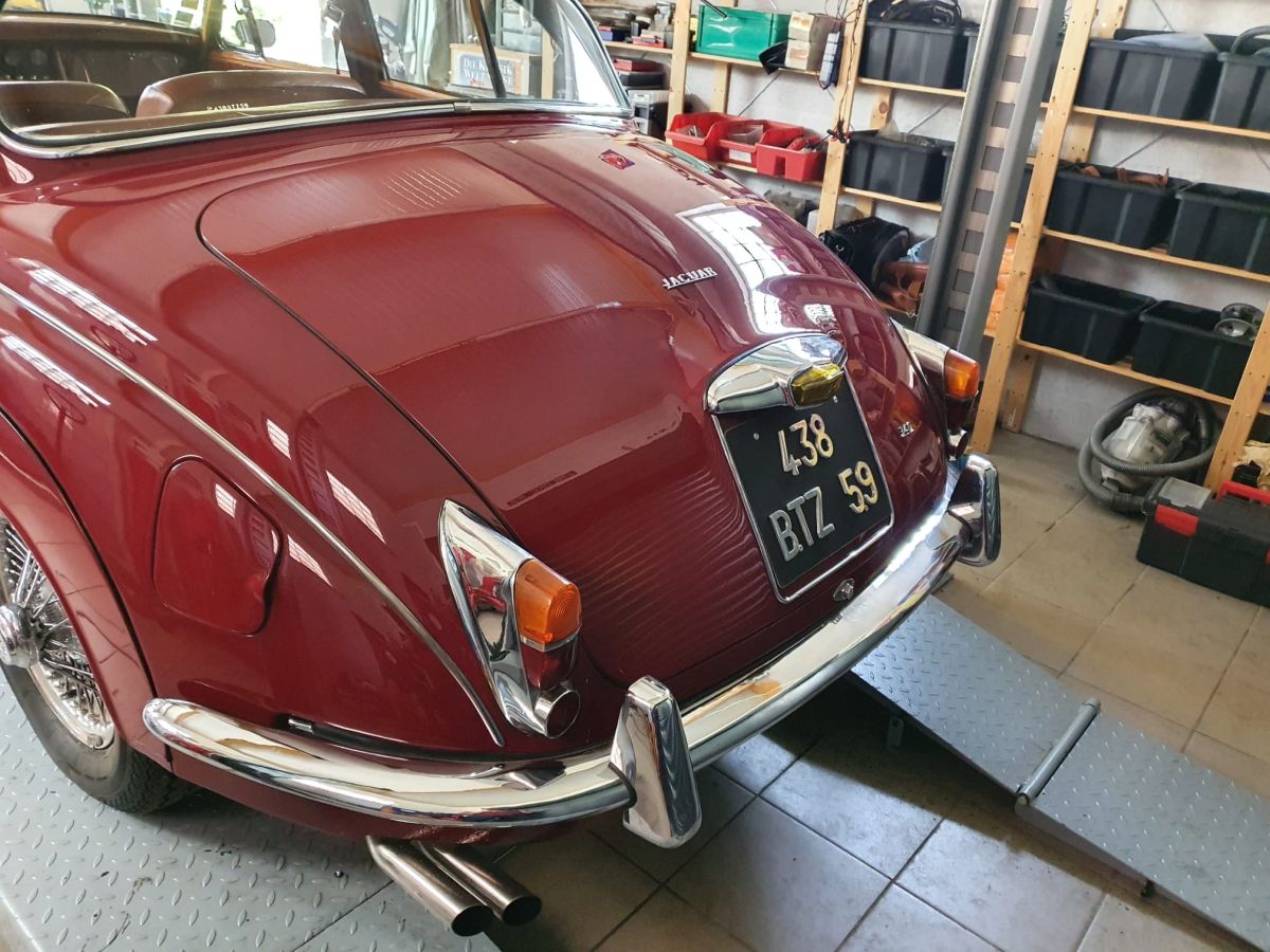 JAGUAR 340 