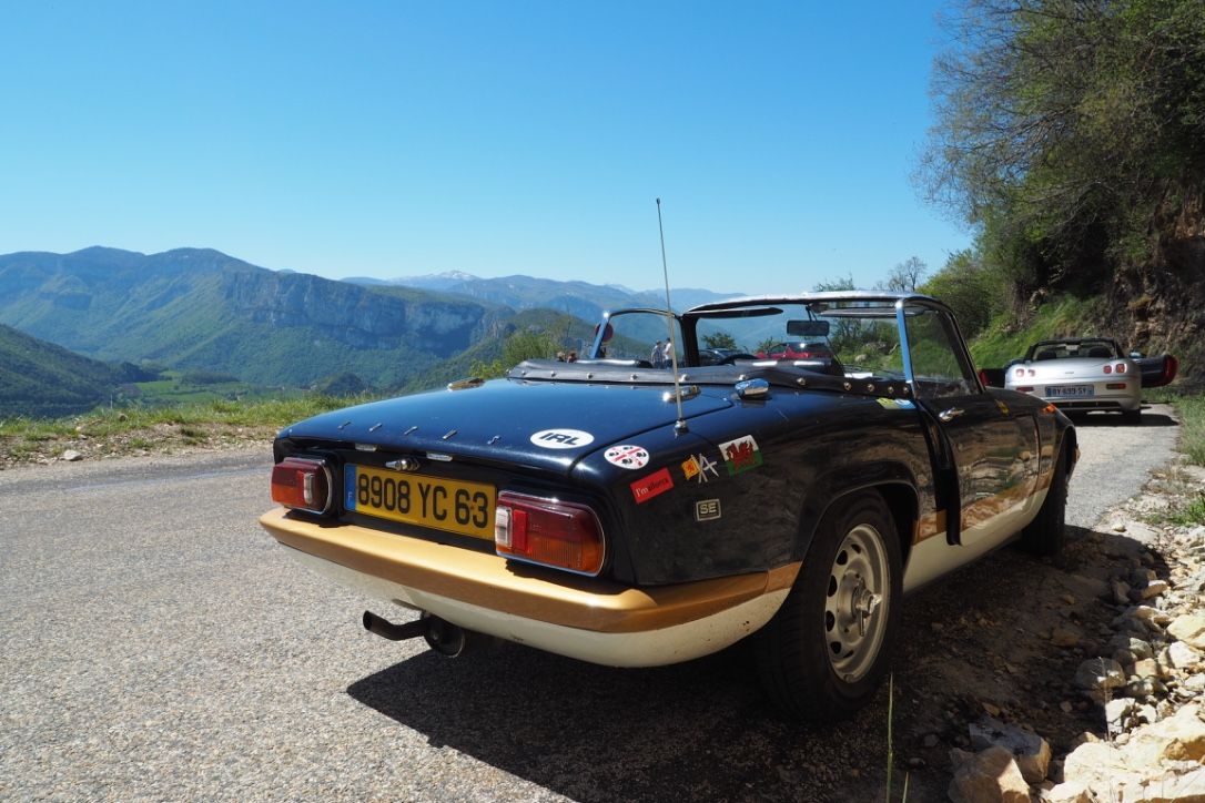 LOTUS Elan   