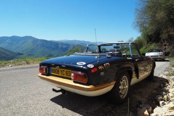 LOTUS Elan