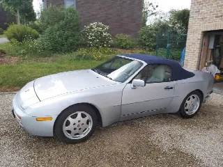 Foto 3 di 10: PORSCHE 944 S2 Cabrio 