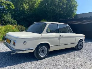 Foto 10 di 18: BMW 1602  