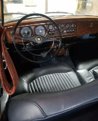 Foto 18 di 23: JAGUAR MKII Type S 