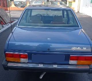 Foto 2 di 21: ALFA ROMEO Alfetta 2000 L  