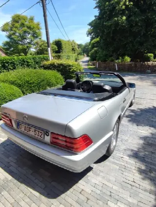 Foto 2 di 9: MERCEDES-BENZ 500SL  